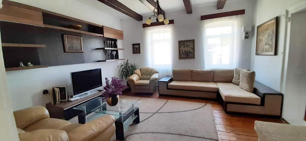 Casa Din Coltul Cetatii Villa Harman Ngoại thất bức ảnh